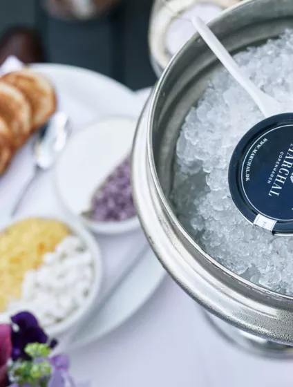 caviar and bellinis 2 -1600px