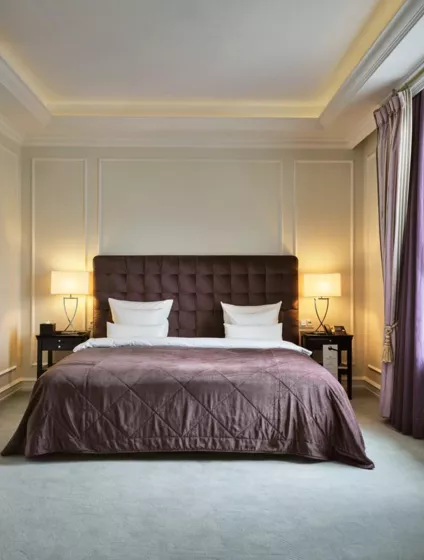 Deluxe one bedroom (10)