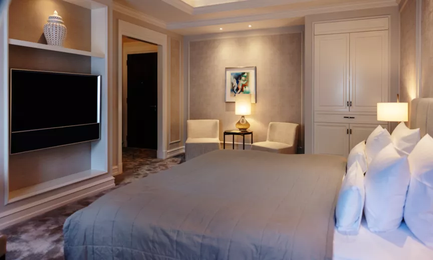 Deluxe Guestroom 312 (2)